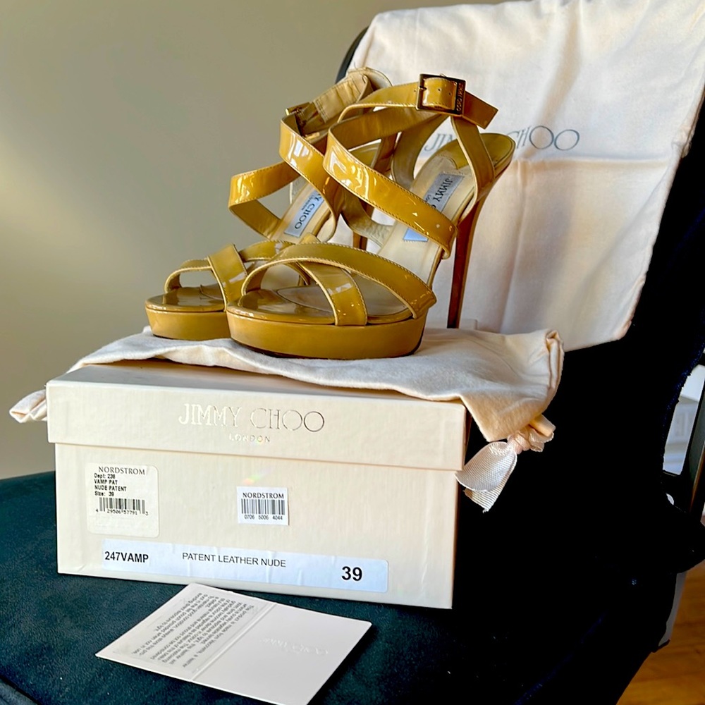 Jimmy choo vamp patent leather nude